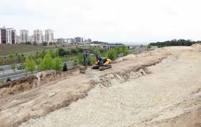 TEPE BAĞLANTI YOLU ÇALIŞMALARI DEVAM EDİYOR